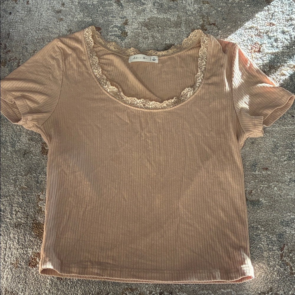 Active USA Beige Lace Trim Tee
